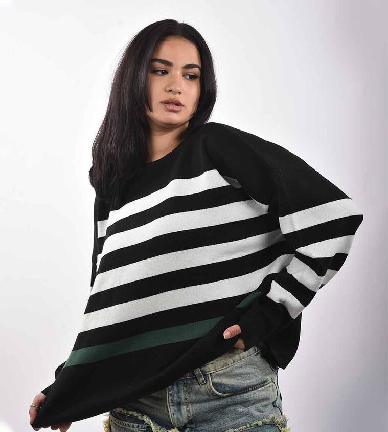 Knit pullover with wide stripes